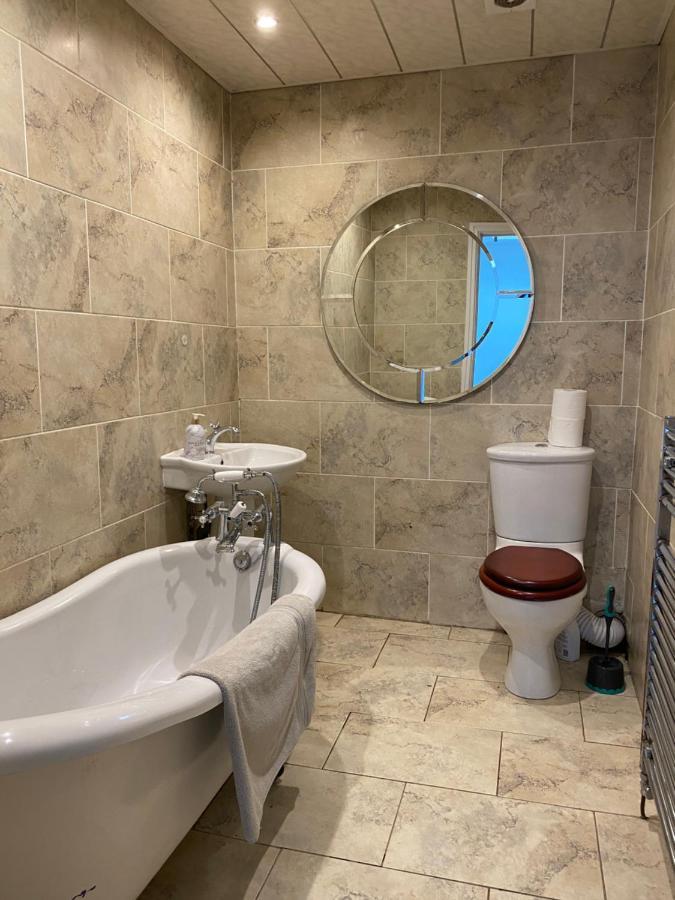Villa With Park Views Close To Liverpool Centre Bagian luar foto