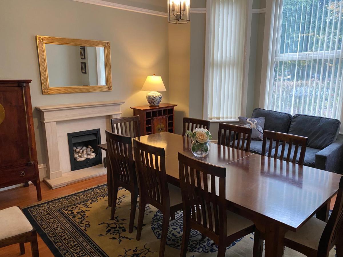 Villa With Park Views Close To Liverpool Centre Bagian luar foto